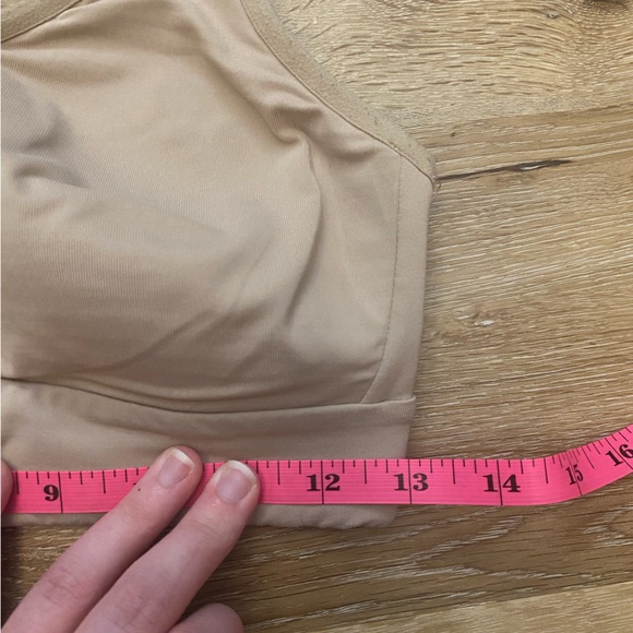 Lululemon Speed Up Bra High Support for C/D Cup in Crepe - Picture 4 of 8